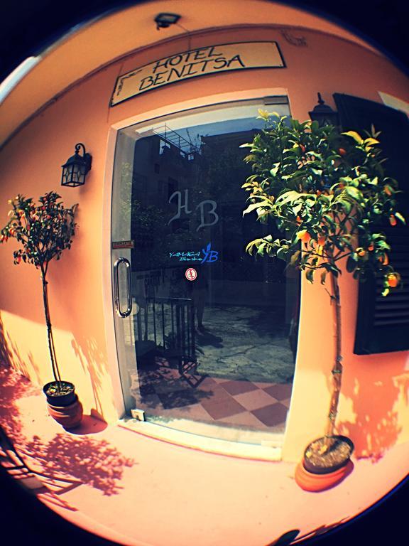Benitsa Beach Hotel Ahílio Kültér fotó