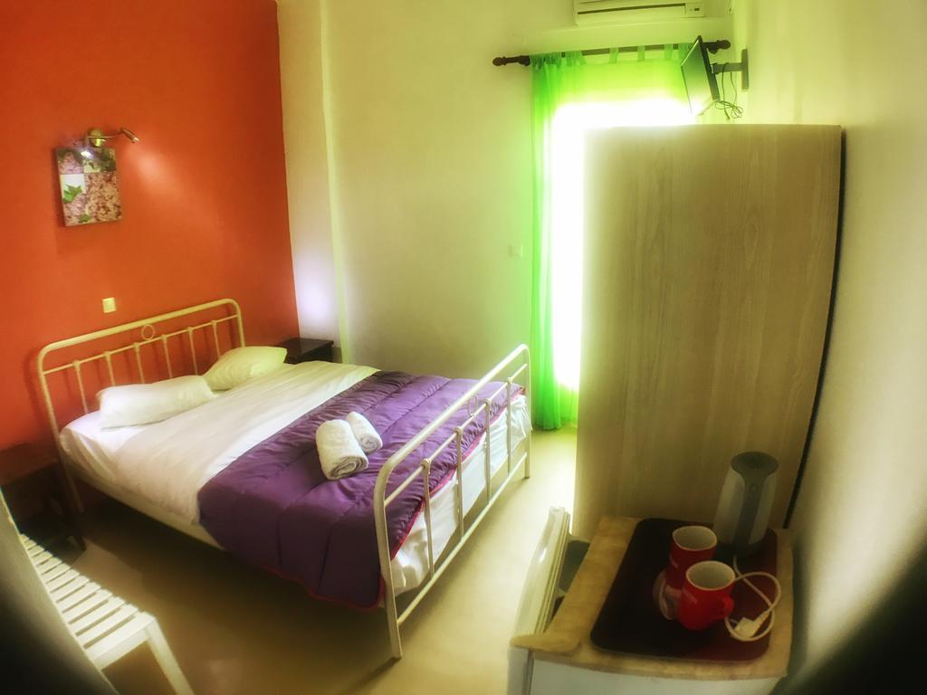 Benitsa Beach Hotel Ahílio Kültér fotó